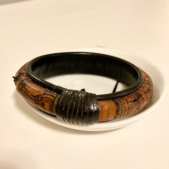 Vintage Printed African Bracelet - Picture 6 of 7